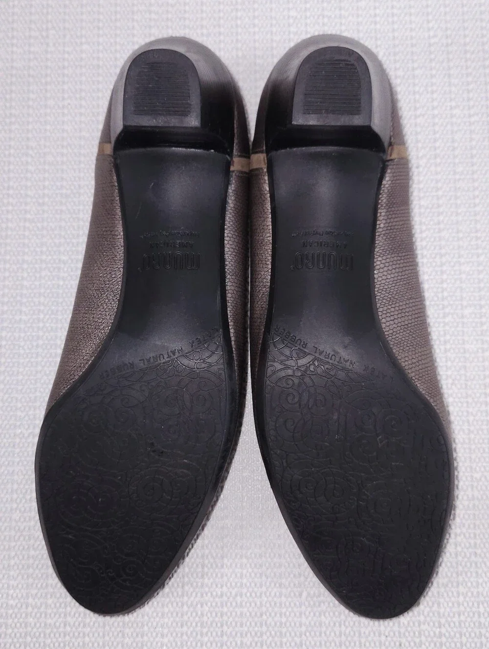 MUNRO Jillian Heel Pumps Metallic Leather Comfort Shoes US 8.5 N